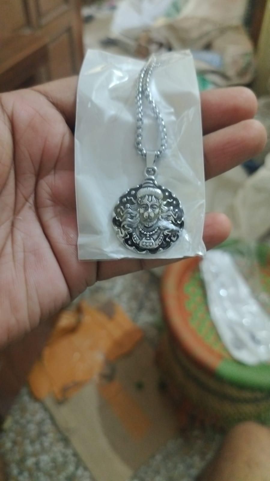 Sacred Hanuman Ji Pendant with Silver Chain – Divine Protection & Strength for Devotees